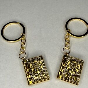 Keychain Bible with Serenity Prayer